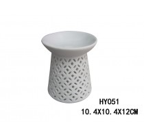 PORCELAIN CANDLE HOLDER
