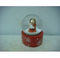 POLYRESIN XMAS GIRL WATERGLOBAL 