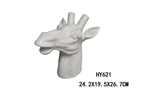 CERAMIC GIRAFFE DECORATION