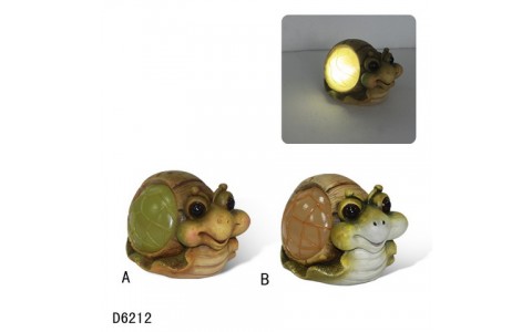 polyresin garden snail solar light decoration