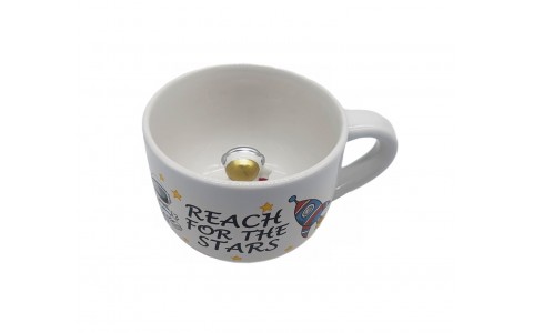 ceramic mug astronaut design